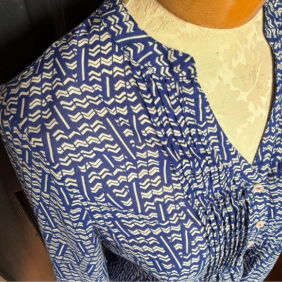 Anthropologie HD in Paris Kaveri Henley Top Size 6 - Picture 4 of 12